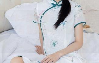 BoBoSocks袜啵啵 - 小甜豆的这组照片，让薄白丝与脚尖加固相遇，呃，这组合怪怪的...