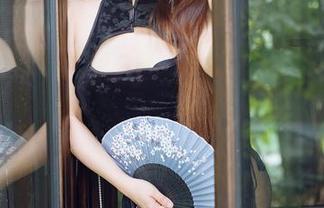 HuaYang花漾 - 赵惟依coco的JK全套，看了她的图片，我能说我也想穿上去体验吗？