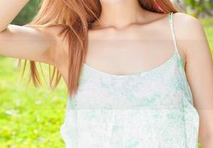 IMiss爱蜜社 - 看！莉娜lena的厨娘写真：资源库里的美味十足！