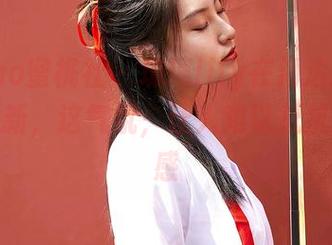 MiiTao蜜桃社 - 琉璃lily在海边的原图终于更新，这气氛，让人难以抵抗的懒散感