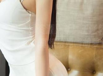 UGirls尤果网 - 资源更新！王谨轩的兔女郎写真集，真想给她喂胡萝卜