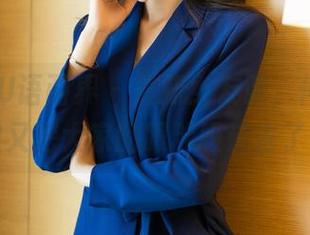 XIAOYU语画界 - 最新女友照，何嘉颖这次又把大家的眼球吸过去了。