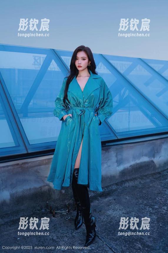 Xiuren秀人网 - 一份KOKO可可的制服福利图集，你肯定没见过