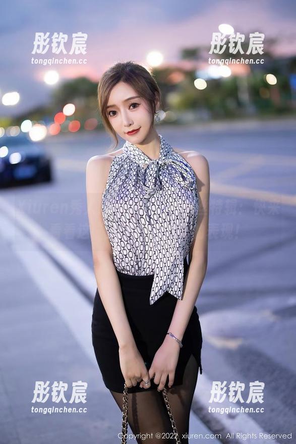 Xiuren秀人网 - 乔伊joy白丝特辑：快来看看这“温柔而坚定”的表现！