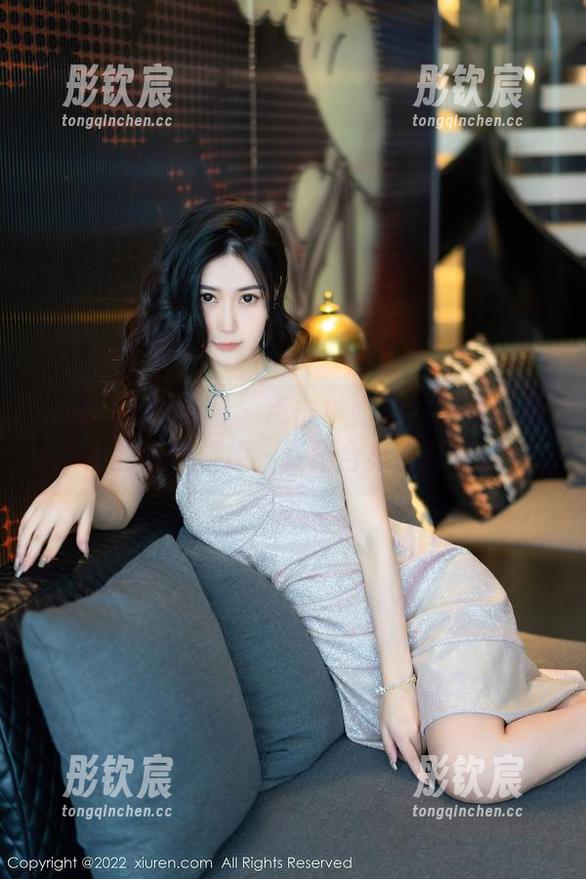 Xiuren秀人网 - 点击！奶油妹妹与比基尼的绝妙碰撞，资源合集在等你。