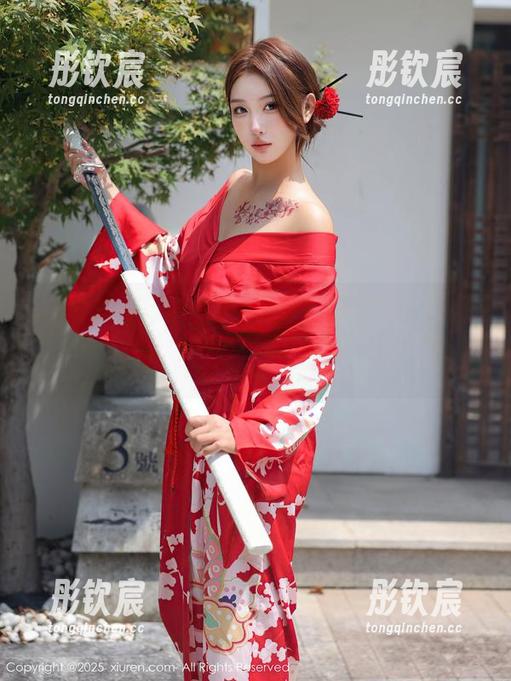 Xiuren秀人网 - 李雅柔的独特奶牛图册，原图让你眼前一亮，牛气冲天得不得了。