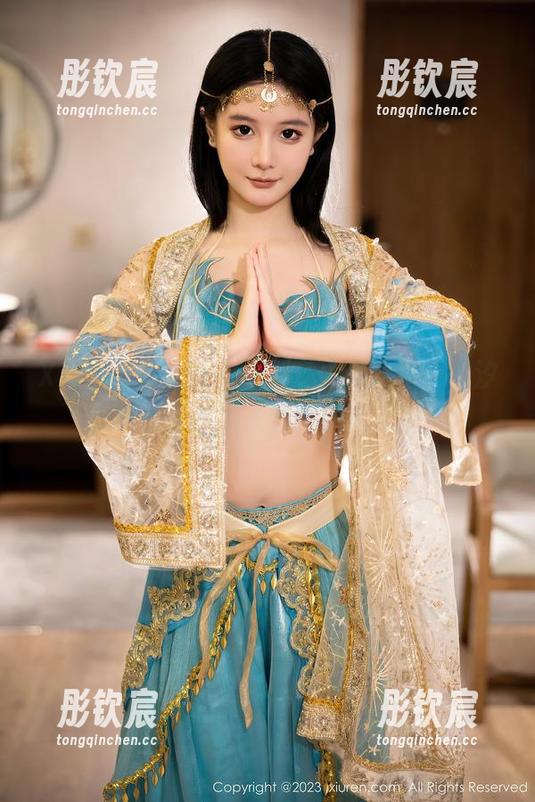 Xiuren秀人网-汐汐爱吃草莓 Xiuren秀人网 - 最新兔女郎风格,汐汐爱吃草莓这次又放了什么大招?