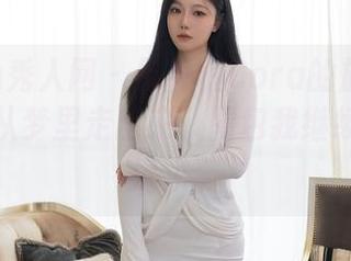 Xiuren秀人网 - 顾乔楠Cora的旗袍设计好像刚从梦里走出来，图包我继续向梦里探求。
