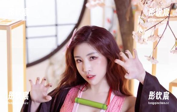 Yebin(전예빈)大驾光临，私拍变身女王，图包里藏了啥？