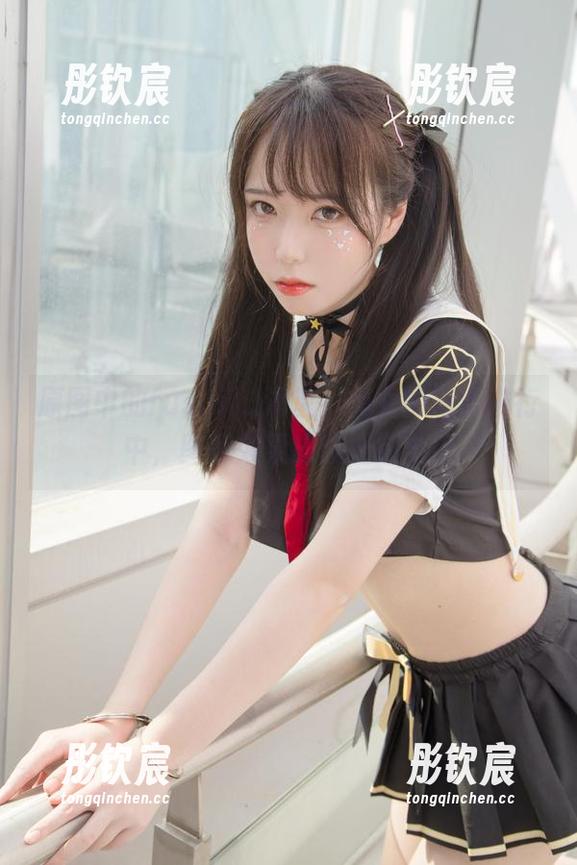 原图中的fushii_海堂，兔女郎游戏进行中，图册效果应该挺完全!=