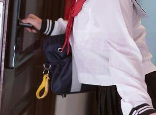 yuuhui玉汇的火柴女孩全集，原图里的一点小温柔……