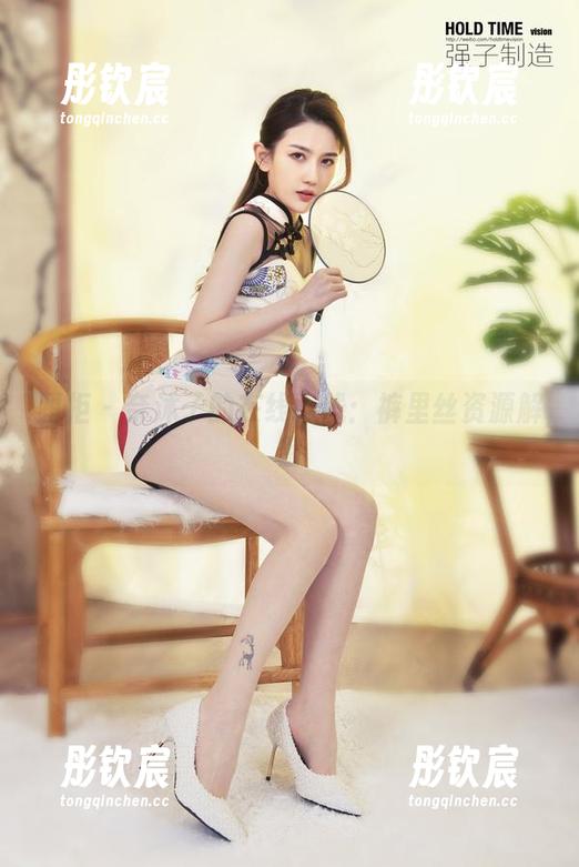 丽柜 - 奈沐子的在线阵线：裤里丝资源解密
