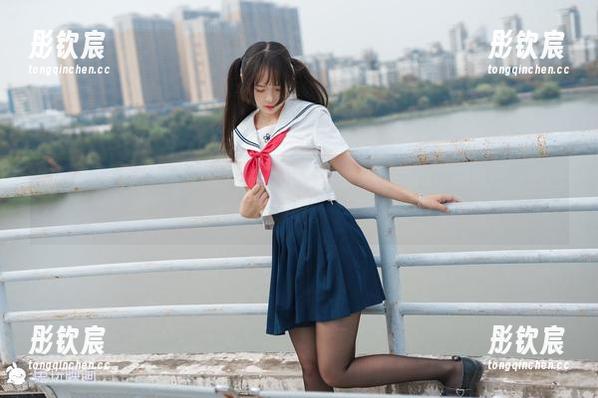 兔玩映画——居家女友，饶了我吧，我才不想跟你的拖把一起抢镜呢。