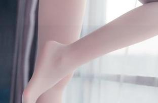 最新力作“犬和JK制服”，兔玩映画又一次神奇混搭，真让人好奇这背后的想法。