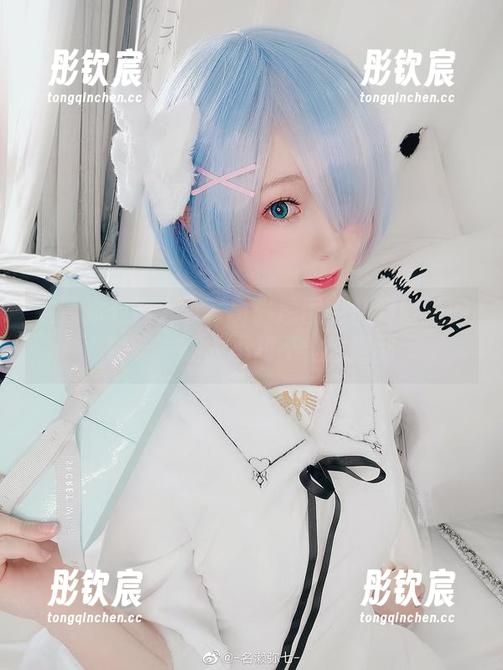 名濑弥七情人节写真：原图中恰到好处的暧昧，让人不知不觉注意到