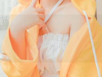 喵糖映画：能不能不把萌娘的蓝色毛衣想得那么美？来看看图片，搞不好你会失望哦。