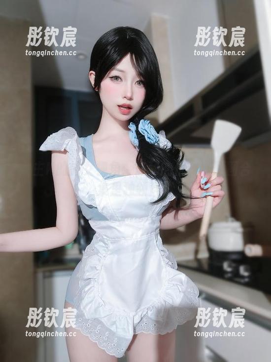 女主K 女主K的修女视角:隐秘的优雅在原图合集里独领风骚