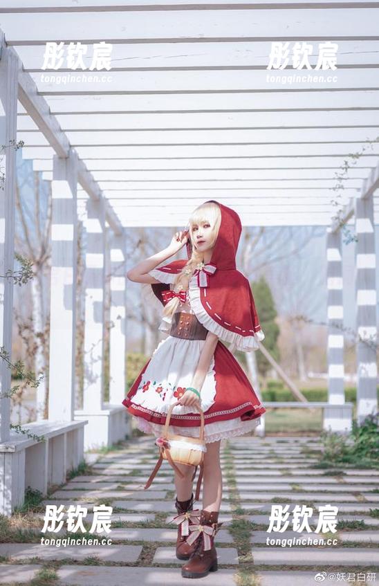 妖君白研作品全套在线！下载美腿，脑洞打开中…