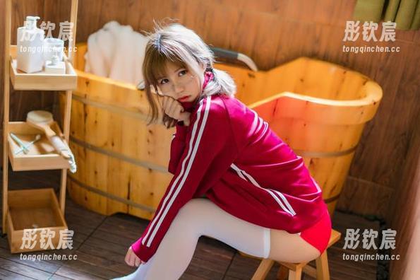 从小仓千代w的摄影机里，高清写真集里的温柔引发群“摔倒”，精致的另有玄机！