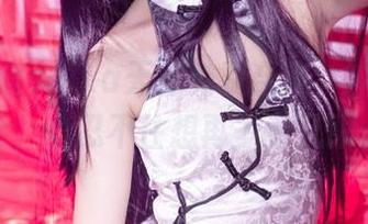 看小鹿鹿shika天台免费合集，冲着那张脸，也忍不住想再多看几眼。
