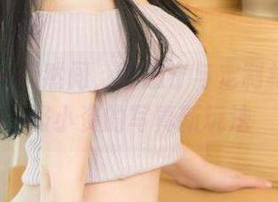 尤果网 - 悄然间，李思宁与定制棉袜：超级小资的写真新玩法