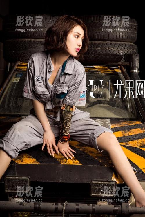 尤果网 - 美替的自拍教科书：这一组高清的日常照片让人咋舌