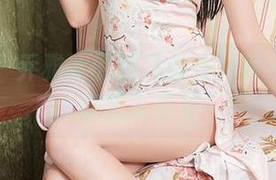 尤蜜荟 - 乔雅冰的裸足合集：每一步都带你想入非非