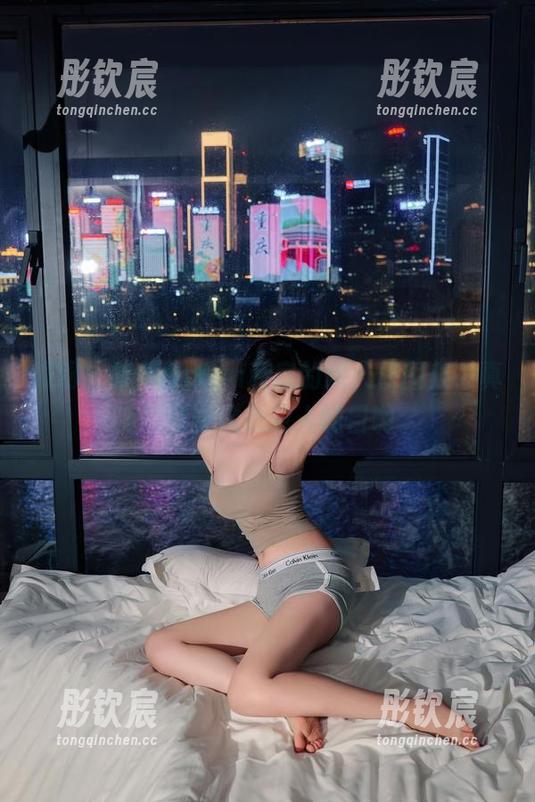 哎呀，年年Nnian私房的炽天使图集，真没想到能这么惹人瞩目啊。