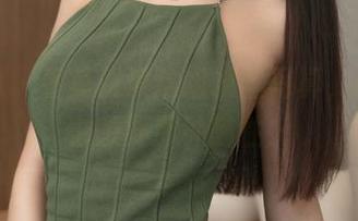 推女神 - 看莫雅淇这组灰丝写真，明明我也想要那种随性！