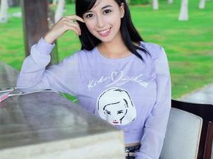 推女郎 - 拍照狂欢！最佳万圣节免费仿妆——Yu佳妮来教你！