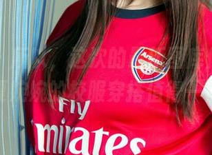 推女郎 - 所以，这次的最新图库你敢看吗？夏婉婉的校服穿搭值得一瞥！