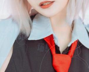 星澜是澜澜叫澜妹呀的职业装传说，高清图包中好似能闻到她穿衣时的那份自信气场！