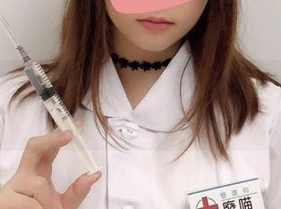 短裙本色——是一只废喵了的私拍，看得我小心脏直跳