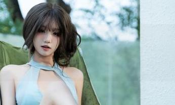 柒柒不可爱的私拍：这肉丝好像有点过火，哈哈，你信不信？