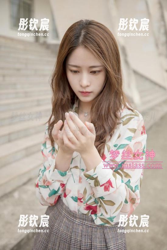 梦丝女神 - 所谓的“回忆”，不过是乔儿的无圣光校服狂想。