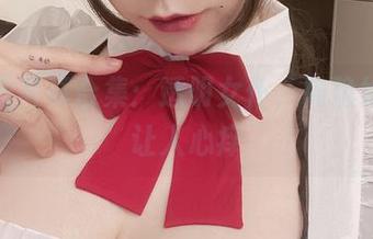 次屁啦写真合集：透明女仆，隐隐约约又让人心痒