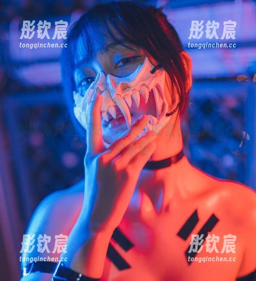 浅安安 你以为只是泳衣?浅安安的套图里藏着cos的乐趣