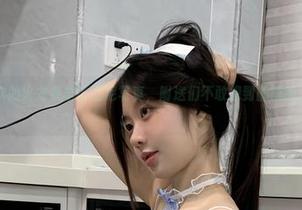 微密圈 - 这次的火龙果羊比基尼写真，附送们不敢想到的美图，捏捏就软磨。