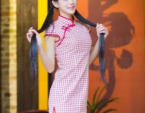 爱蜜社 - 梦心玥丝袜合集：如果袜子能说话，肯定在悄悄和你打招呼！
