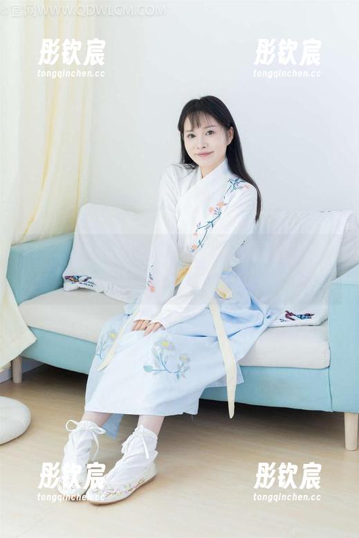 物恋传媒 - 小竹私房美图：校园生活不只有书本，还有那独一无二的“意外”！