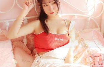 粉色兔子图集：猫九酱教你如何用欢乐过圣诞！