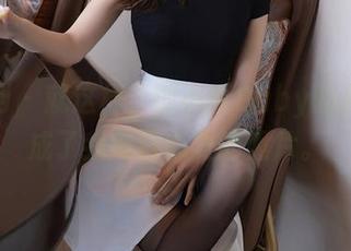 秀人网 - 就这样，狐小妖Baby的美图也成了我每日必需的照片。