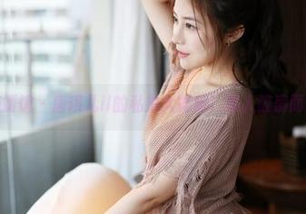 美媛馆 - 唐琪儿il的私拍大揭秘！双人擦肩而过