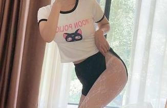 微密圈 - 照片里有个猫女仆，胜利的小生活又带来了什么？