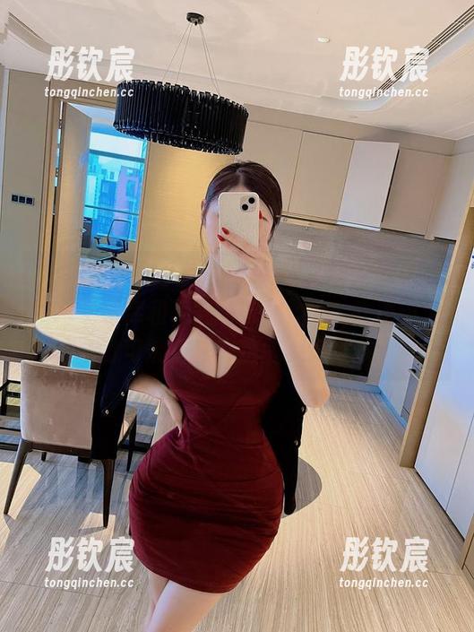 微密圈 - 当脸红Dearie带你游览公园，别忘了图库和下载的乐趣，啊，一不小心就可能沉迷在这些美好里。
