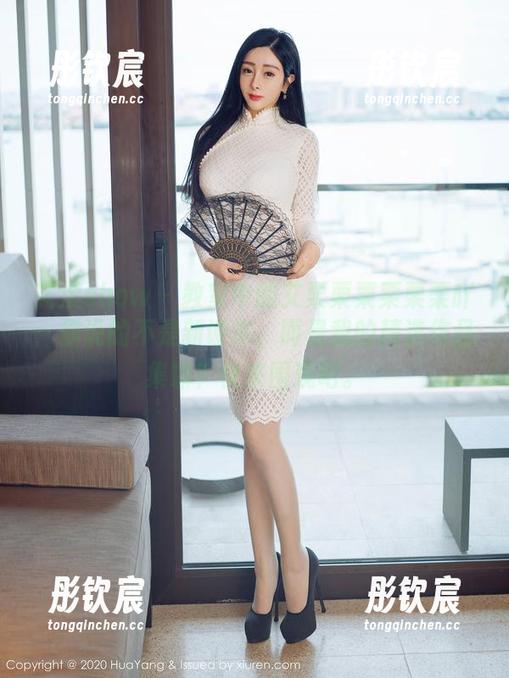 花漾show - 教室中的艾栗栗栗栗栗栗吖：你说的不是新课本，而是我的精选作品集嘛？快来围观吧。