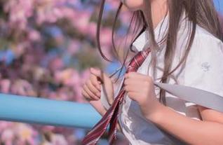 高清合集：萌芽儿o0的透明女仆，仿佛一阵轻风拂过。