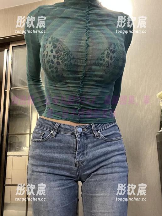 微密圈 - 金希儿的2022，最新图集，带着一丝不经意的张扬
