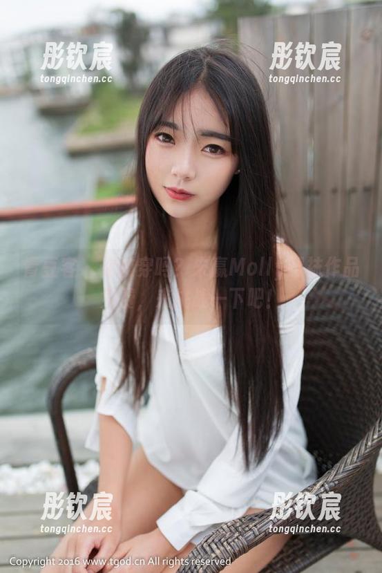 青豆客 - 你敢穿吗？朱赢Molly网袜作品免费，来挑战一下吧！