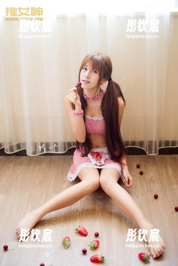 青豆客 - 写真合集：莫雅淇献上透明秀，喔？我能看见你的心思吗？